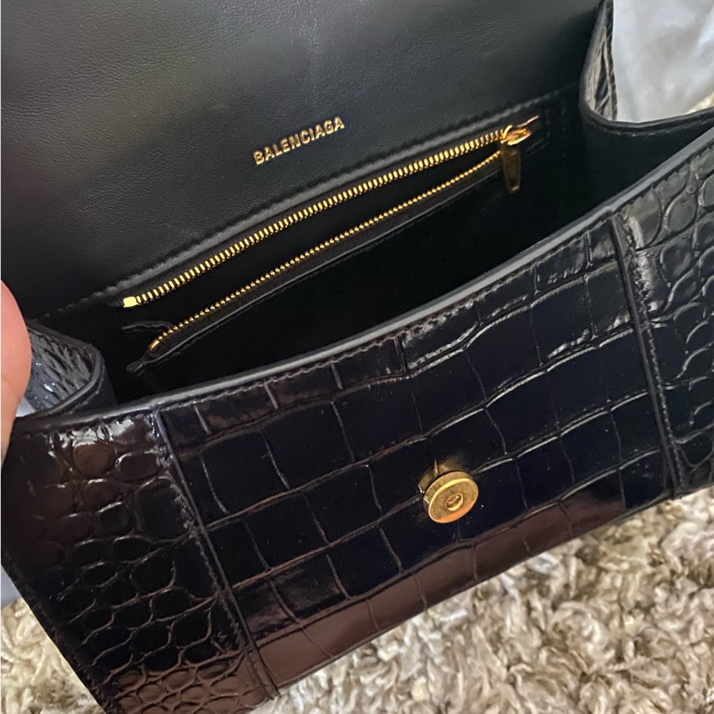 Balenciaga Black Croc-Embossed Crossbody Bag - Picture 5 of 17